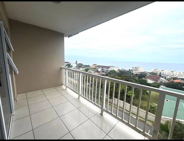2 BEDROOM APARTMENT FOR SALE IN MARGATE BEACH